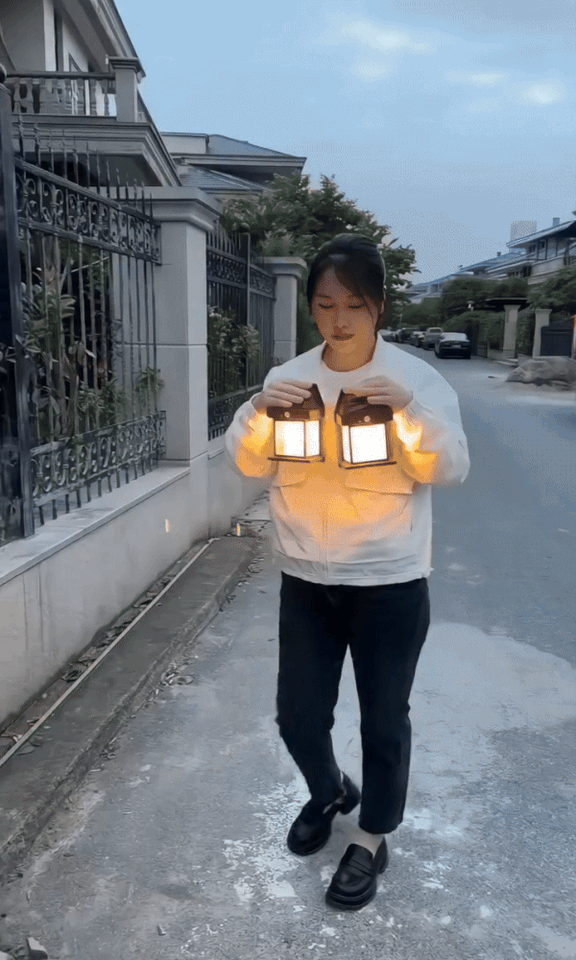 Solar Interaction Wall Lamp